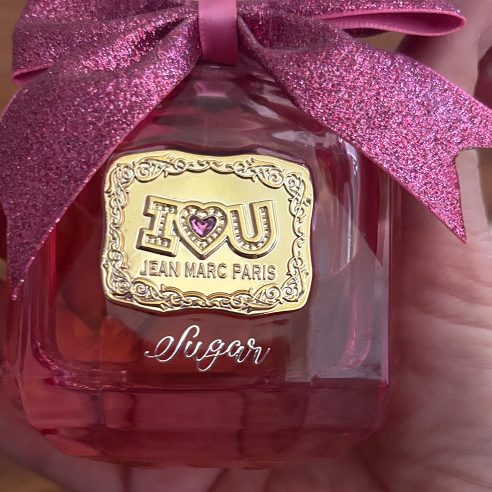 Chic Pink Perfume with Glitter Bow - Picture 3 of 3